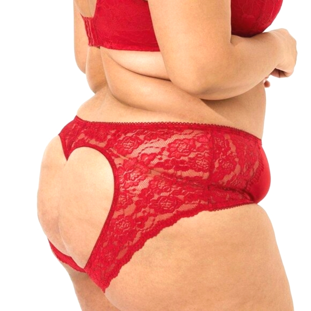 ❤️NWT TORRID PANTY - RED LACE CHEEKY HEART CUT OUT OPEN BACK LINGERIE
